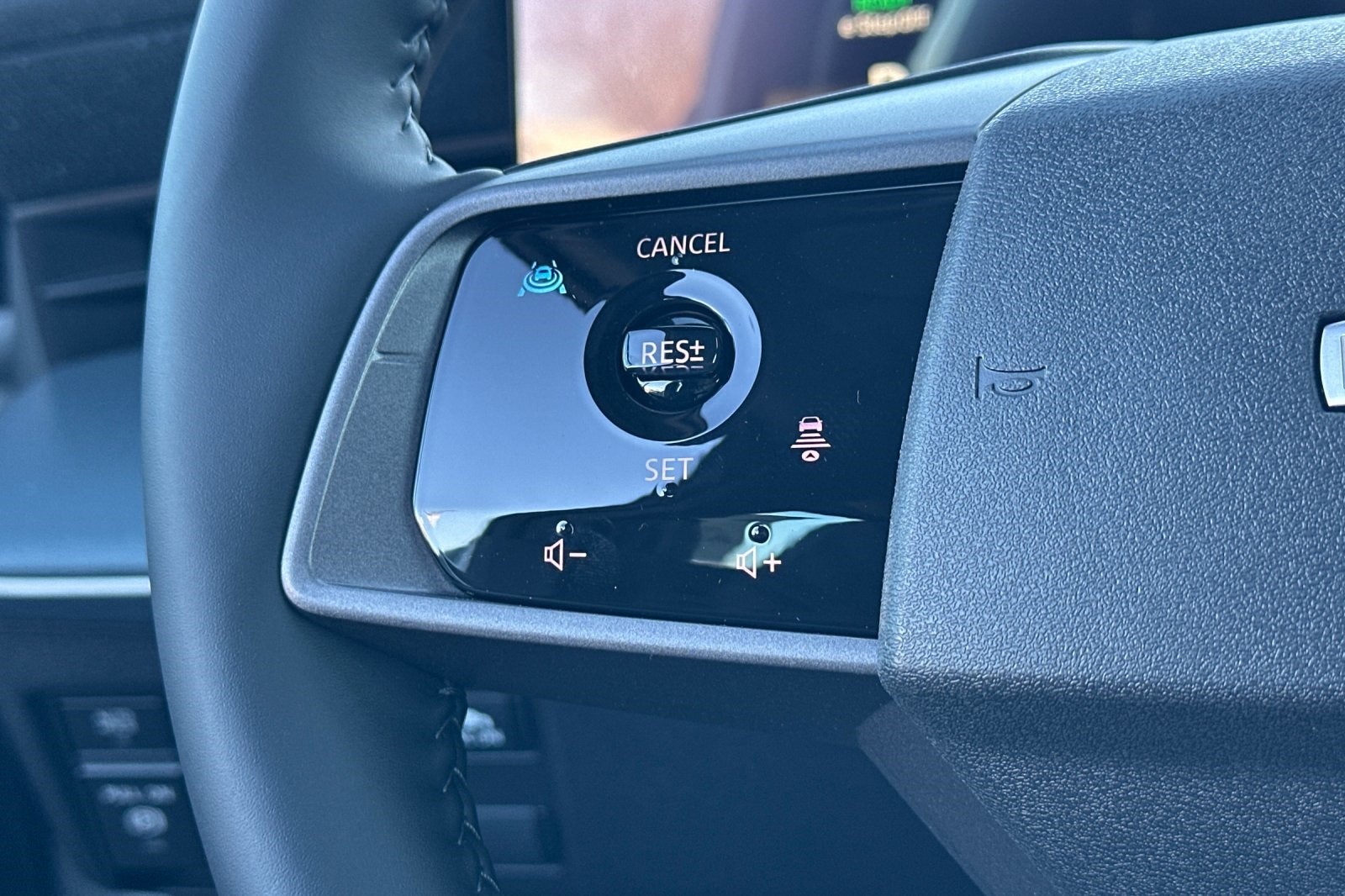 2026 Nissan Leaf PLATINUM+