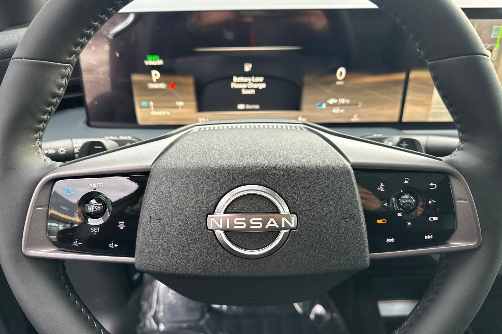 2026 Nissan Leaf PLATINUM+