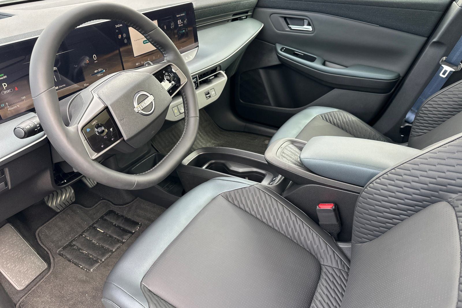 2026 Nissan Leaf PLATINUM+