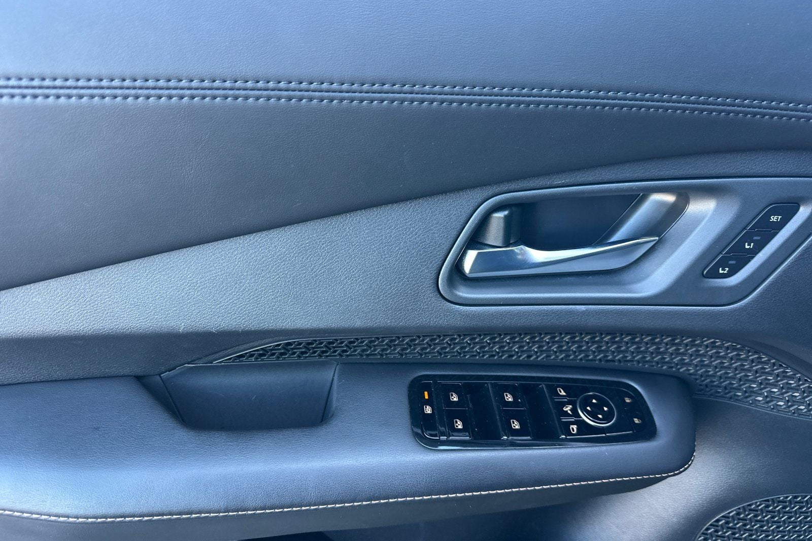 2023 Nissan Ariya EMPOWER+