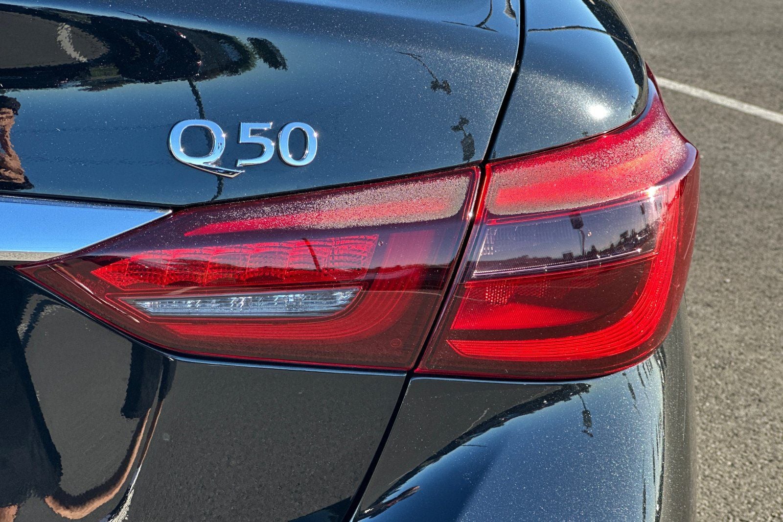 2023 INFINITI Q50 LUXE
