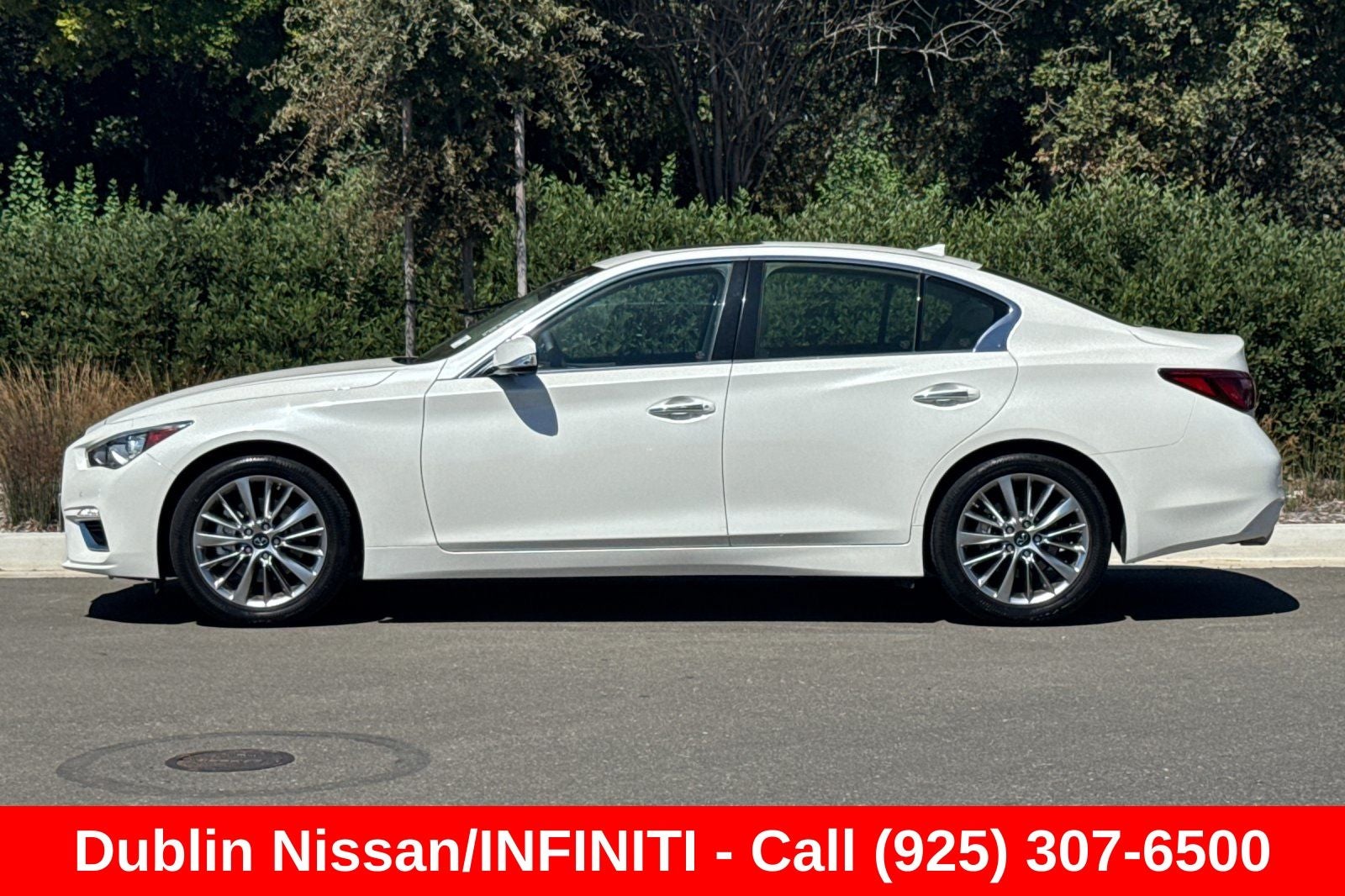 2023 INFINITI Q50 LUXE