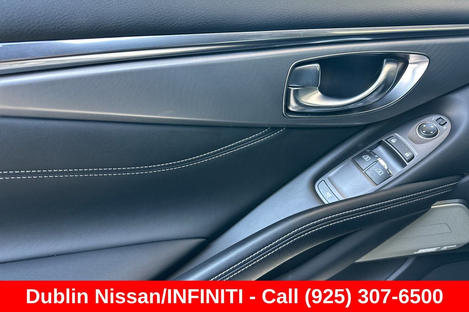 2022 INFINITI Q60 LUXE