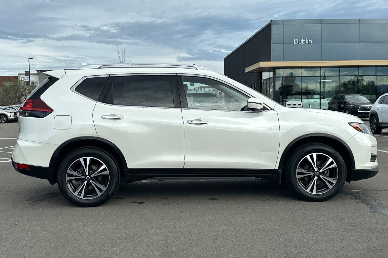 2019 Nissan Rogue SV