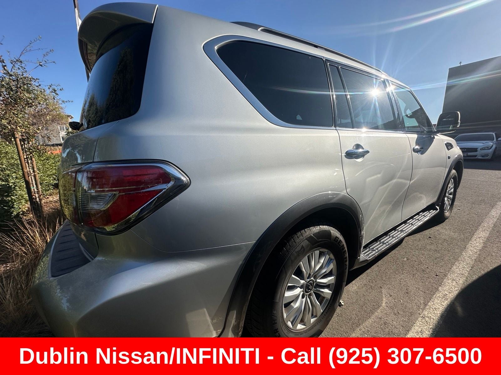 2020 Nissan Armada SV