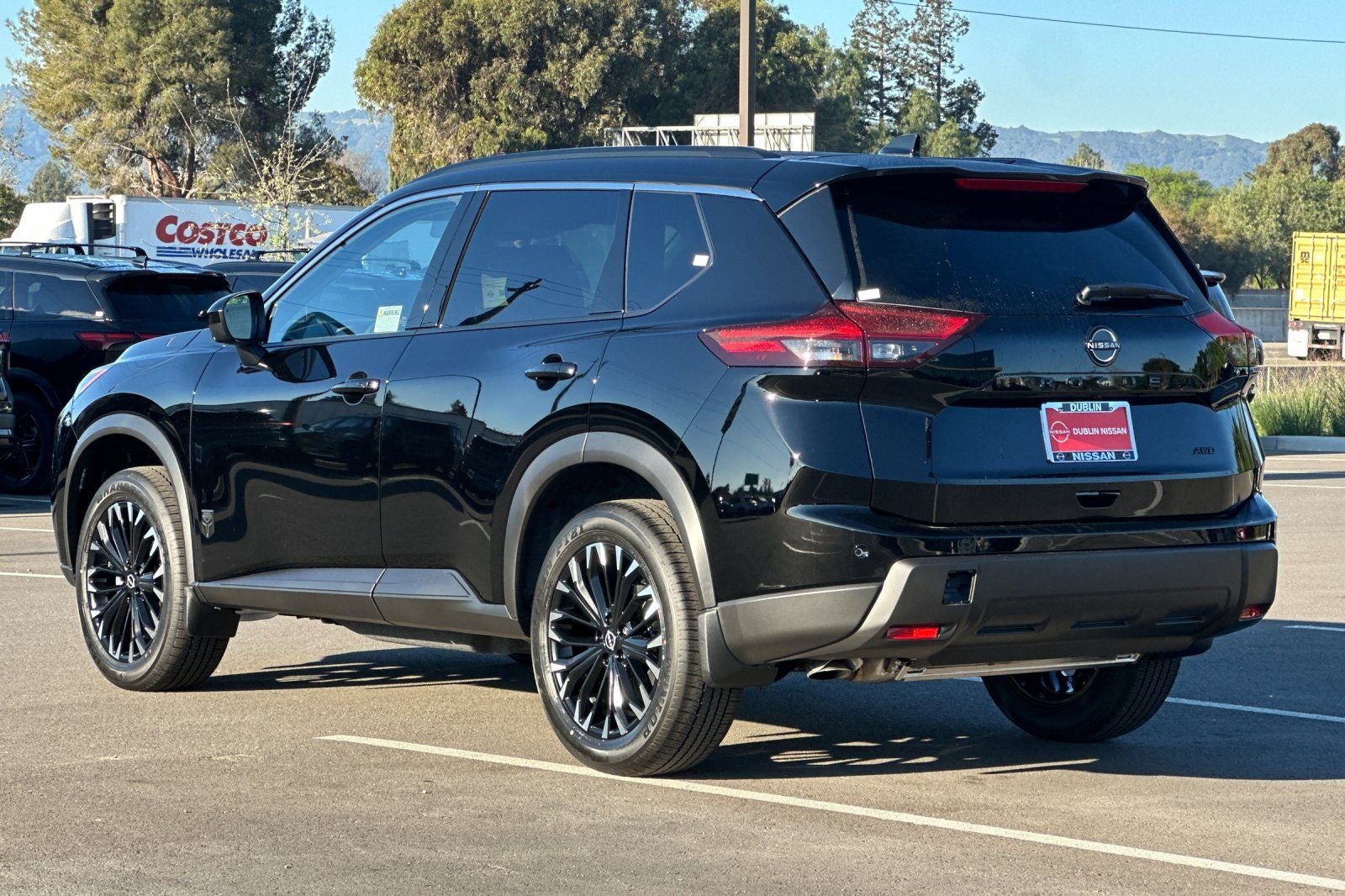 2026 Nissan Rogue Dark Armor