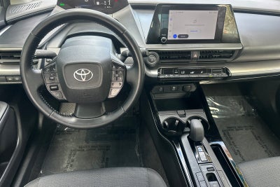 2025 Toyota Prius LE