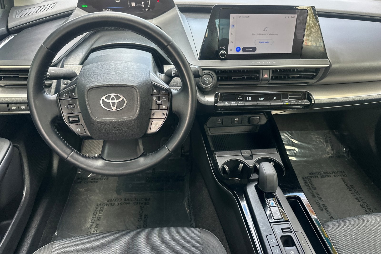 2025 Toyota Prius LE