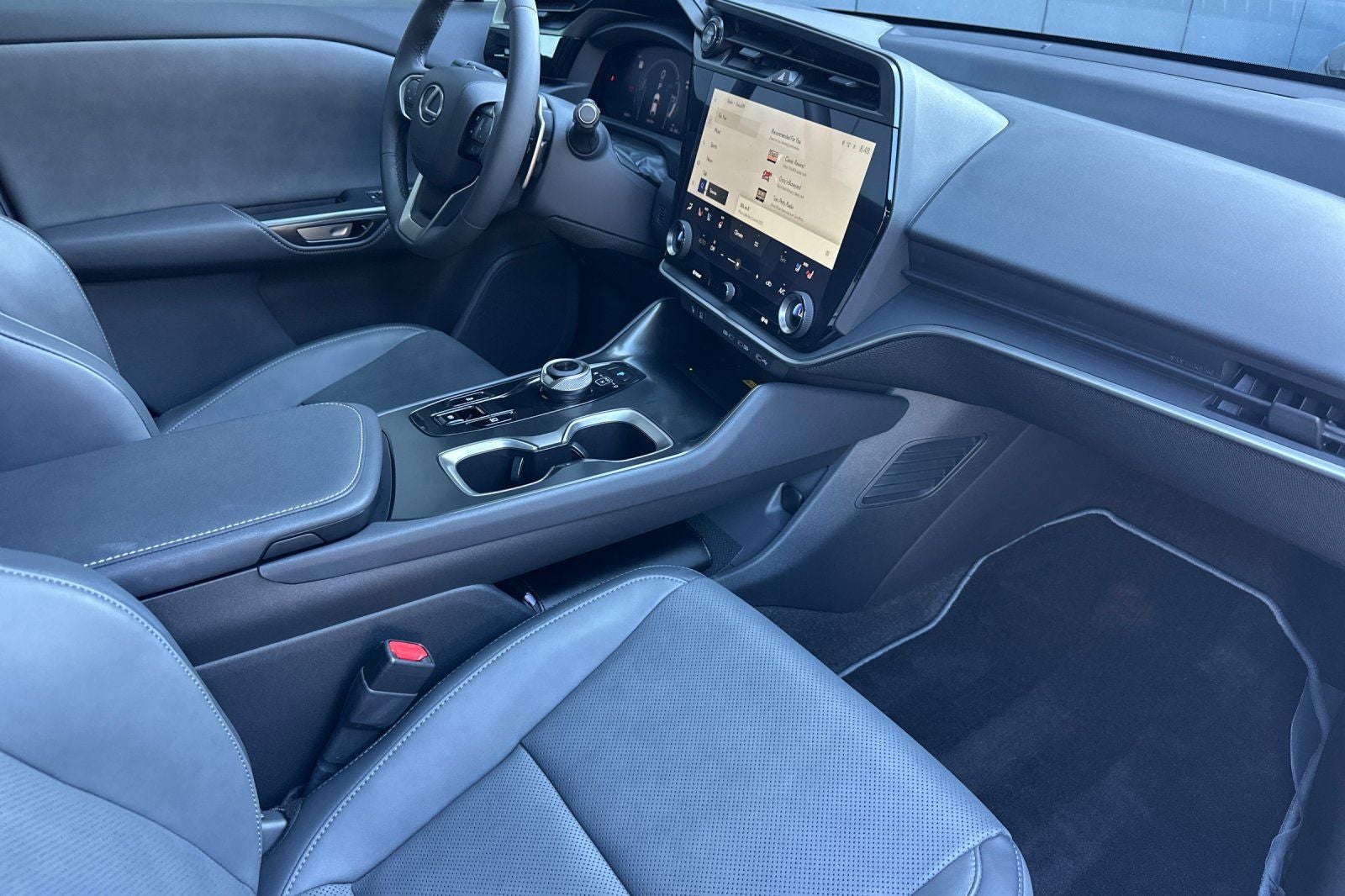 2023 Lexus RZ 450e Premium