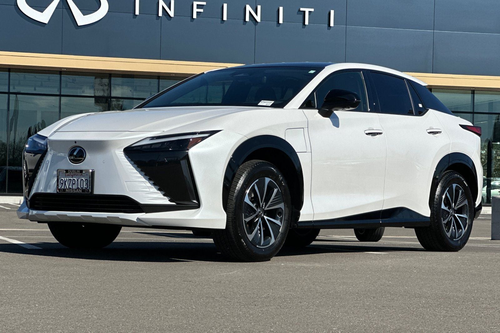 2023 Lexus RZ 450e Premium