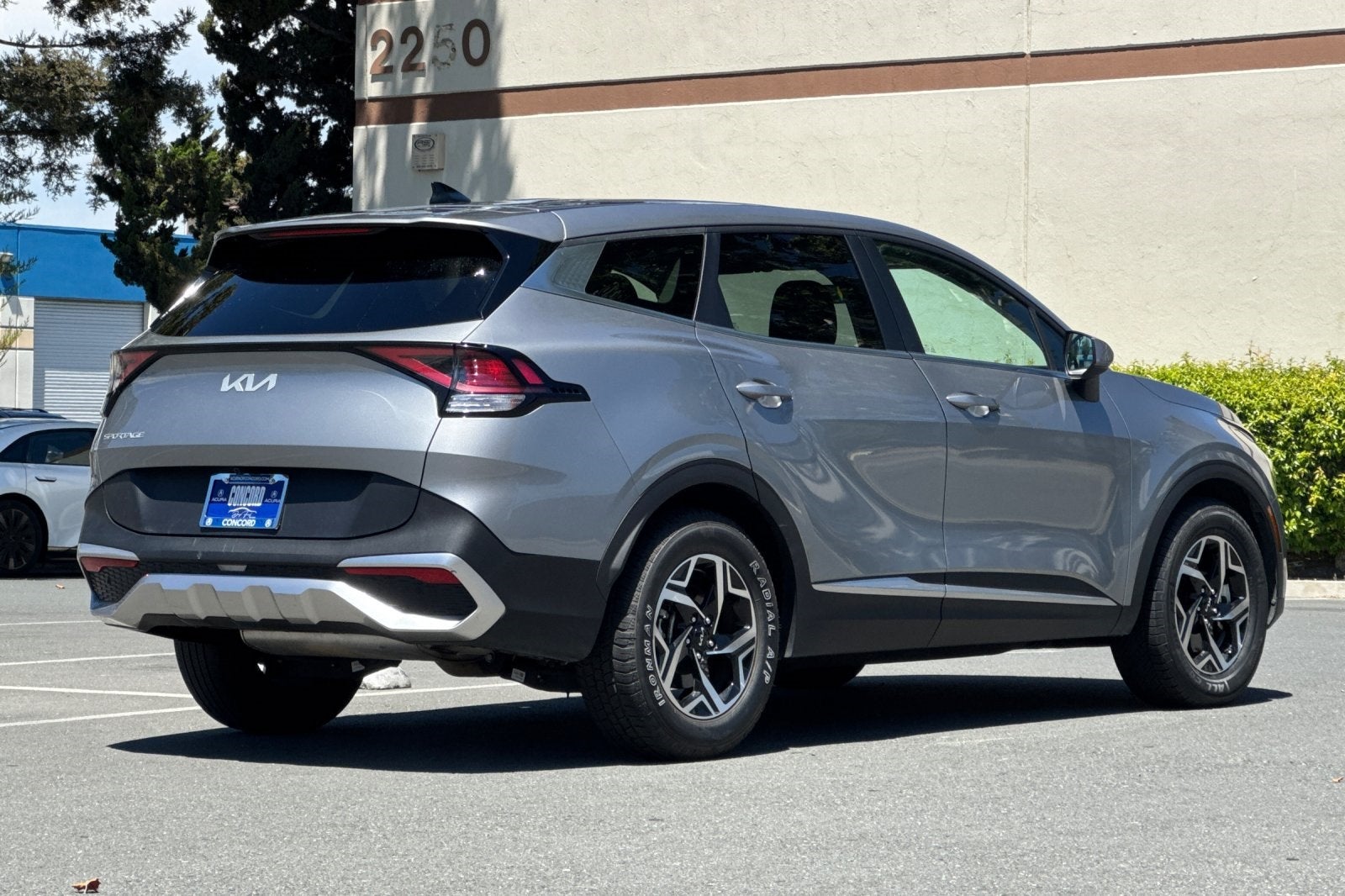 2024 Kia Sportage LX