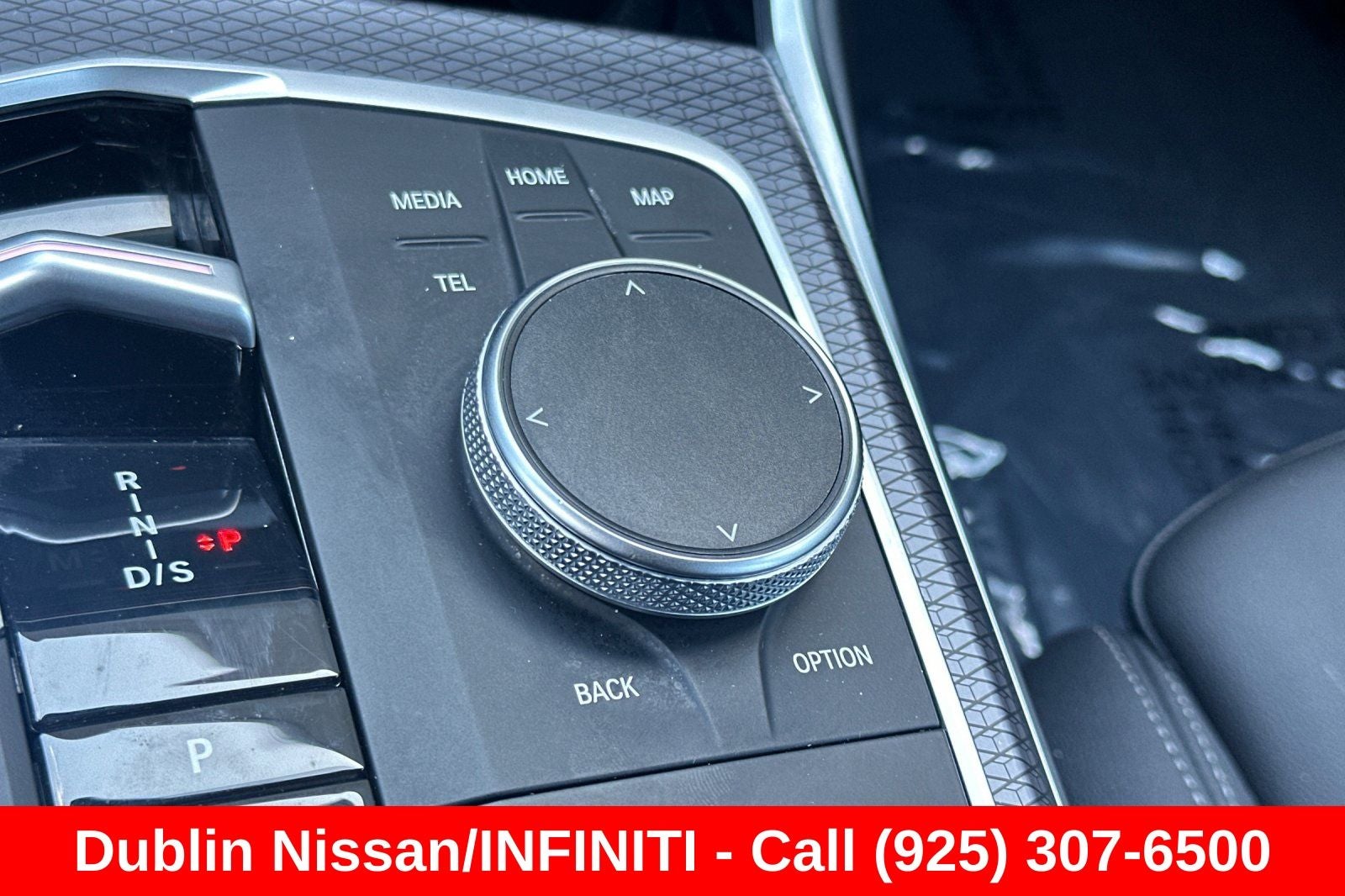 2025 BMW 3 Series 330i - Photo 31