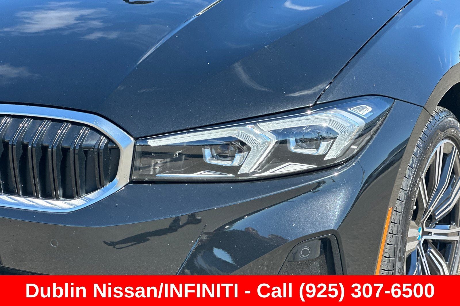 2025 BMW 3 Series 330i - Photo 52