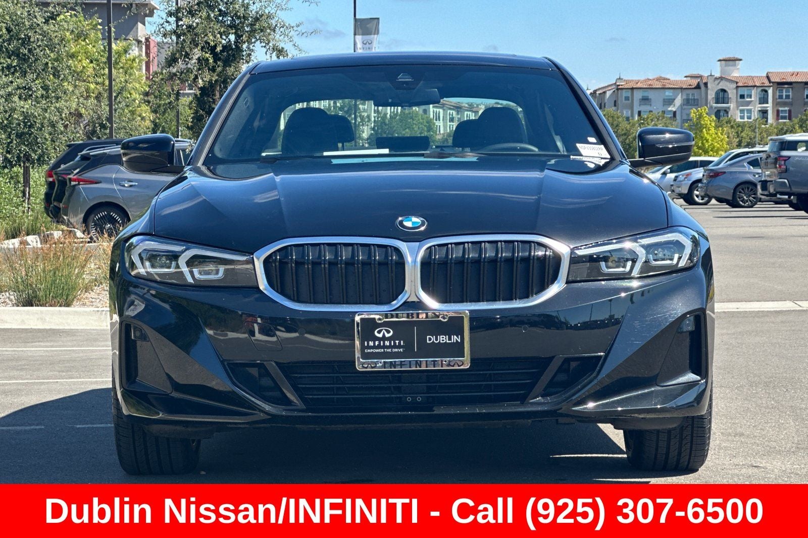 2025 BMW 3 Series 330i - Photo 9