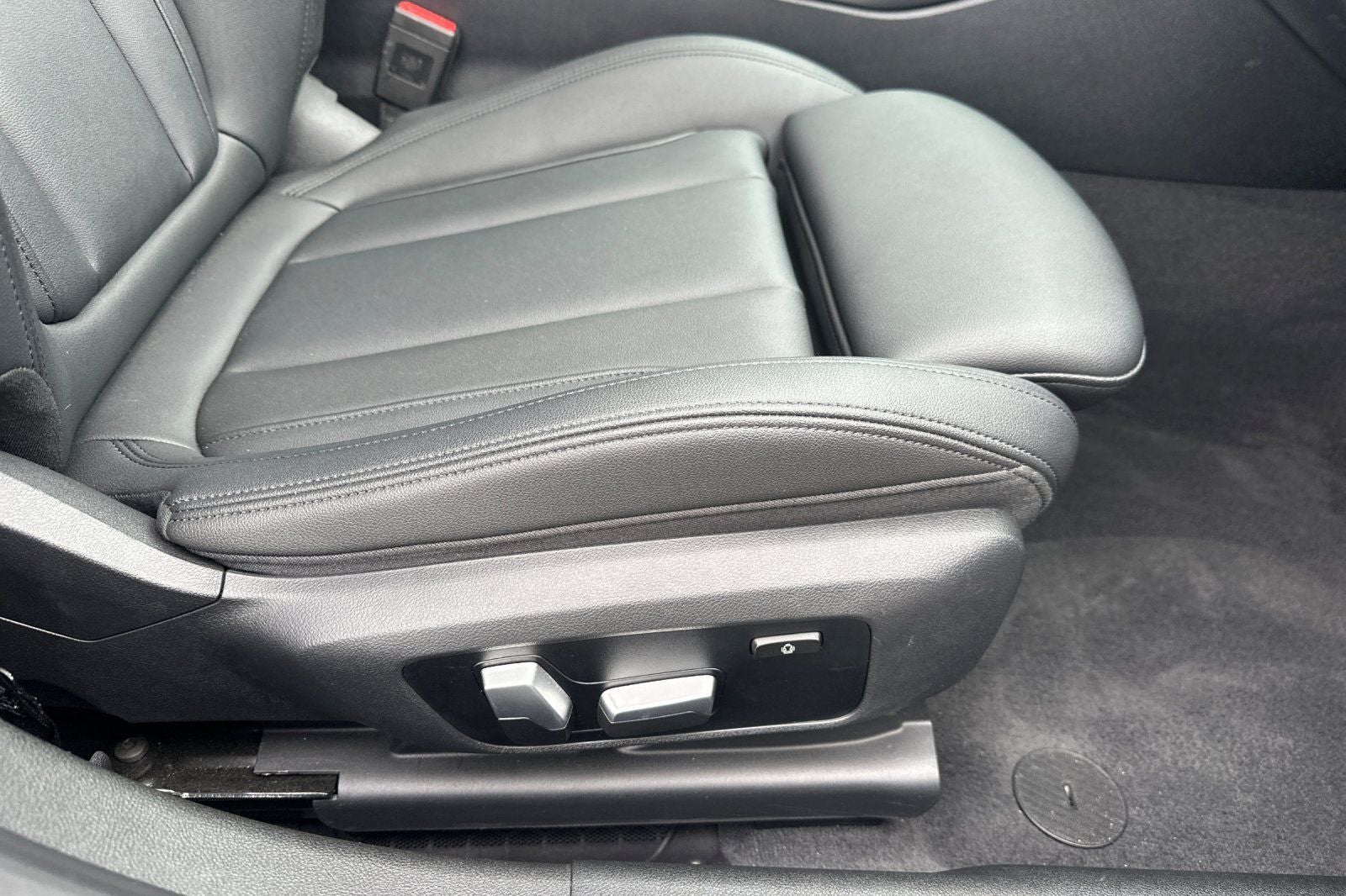 2021 BMW 3 Series 330e iPerformance