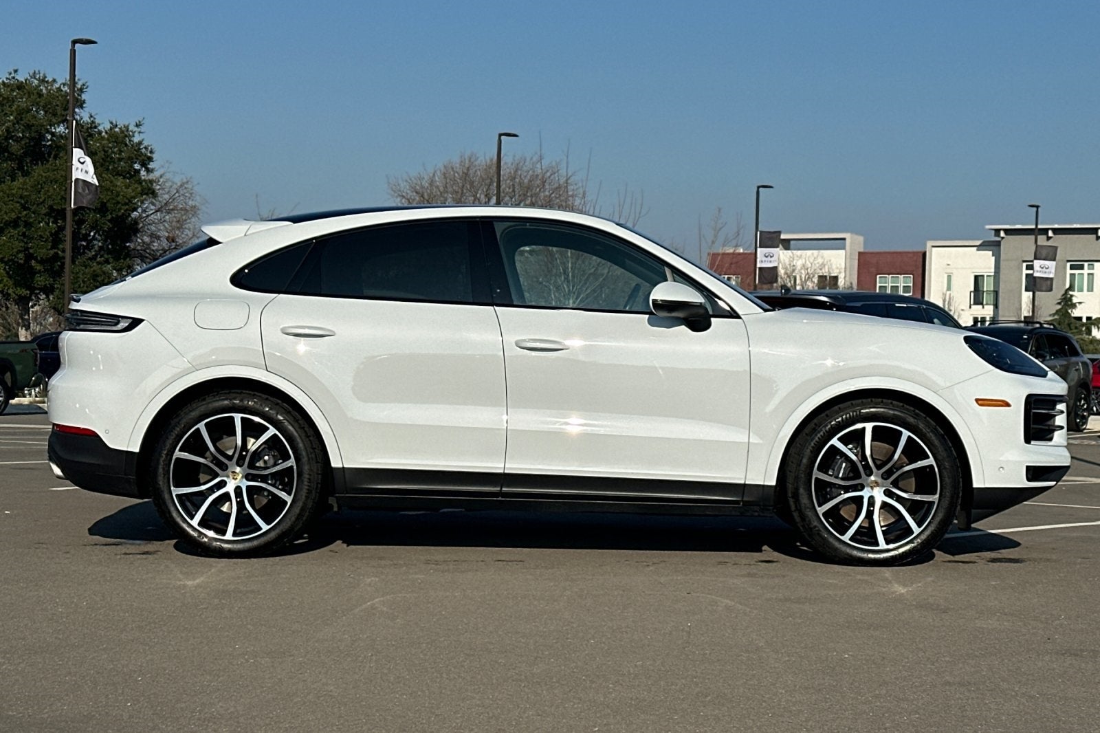 2024 Porsche Cayenne Coupe Base