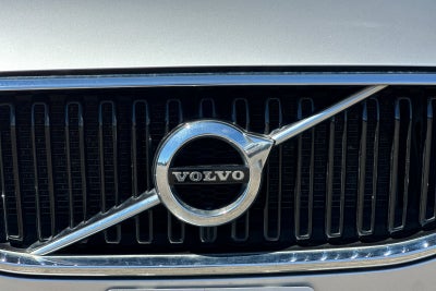 2020 Volvo XC60 T5 Momentum