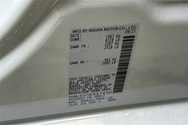 2025 Nissan Altima SR