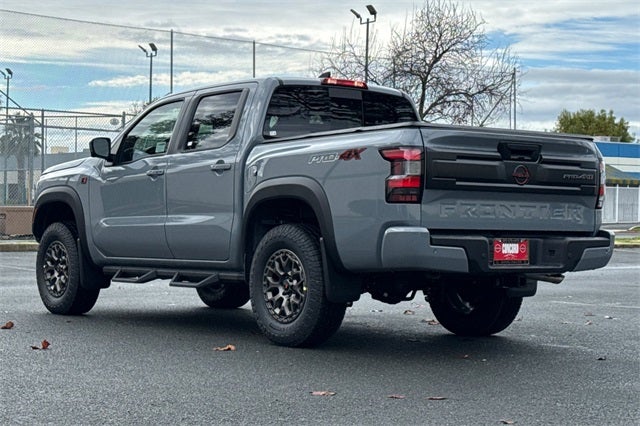 2026 Nissan Frontier PRO-4X PRO-4X R (Roush)