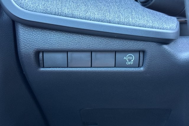 2027 Nissan Kicks S