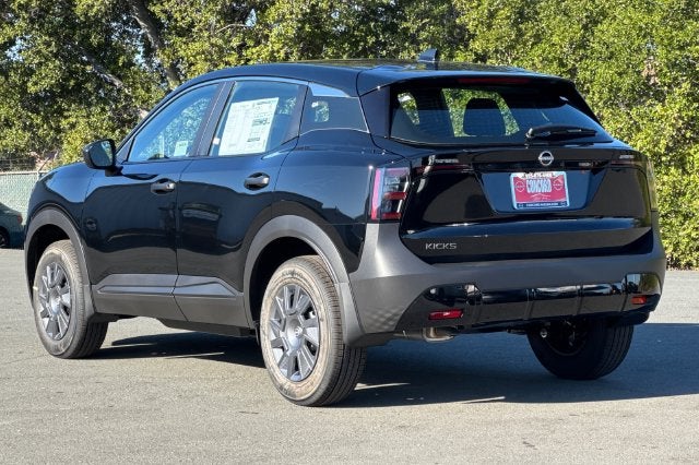 2027 Nissan Kicks S