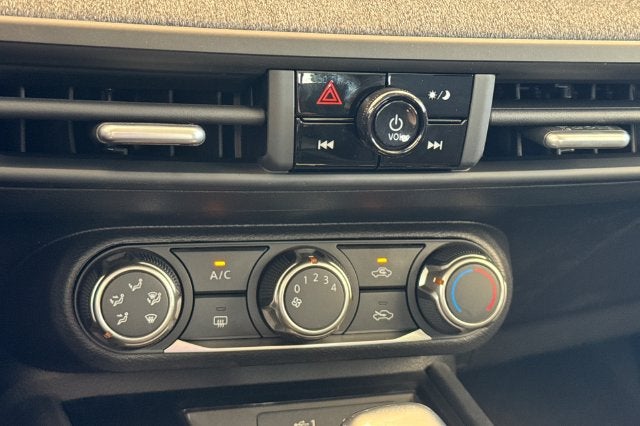 2027 Nissan Kicks S