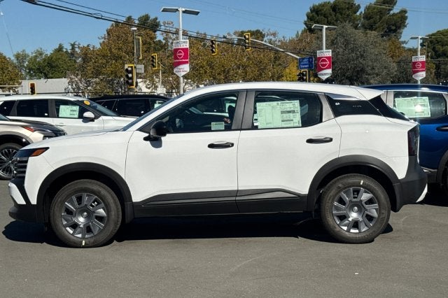 2027 Nissan Kicks S
