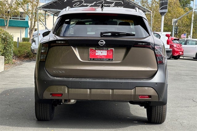 2026 Nissan Kicks SV