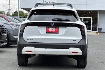 2026 Nissan Kicks SR