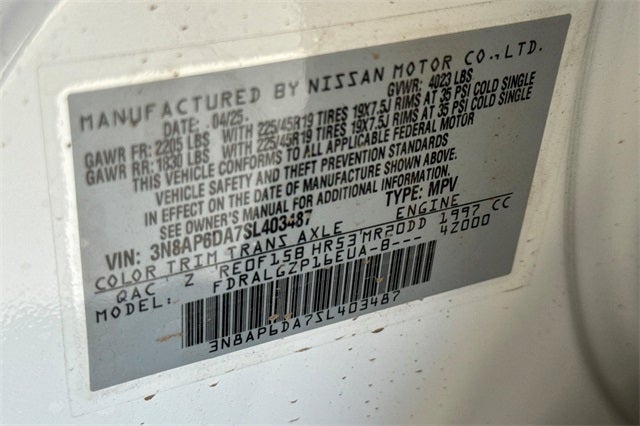 2025 Nissan Kicks SR