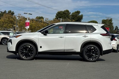 2026 Nissan Rogue Dark Armor™
