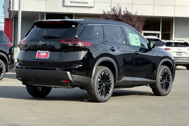 2026 Nissan Rogue Dark Armor™