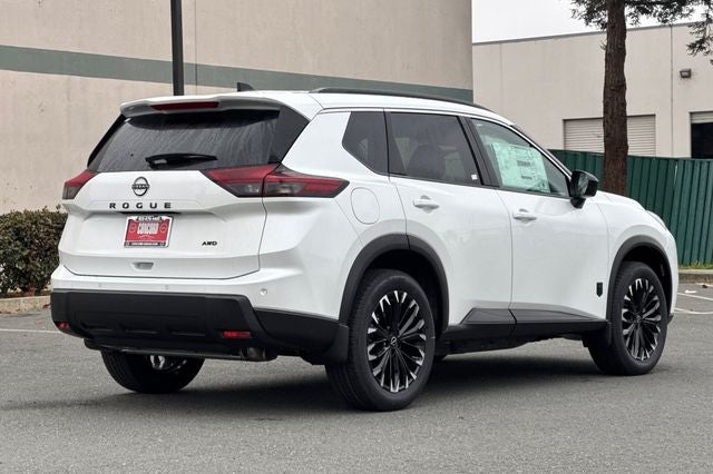 2026 Nissan Rogue Dark Armor™