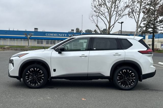 2026 Nissan Rogue Dark Armor™