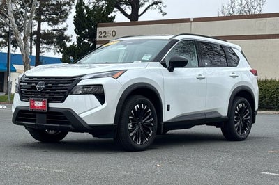 2026 Nissan Rogue Dark Armor™