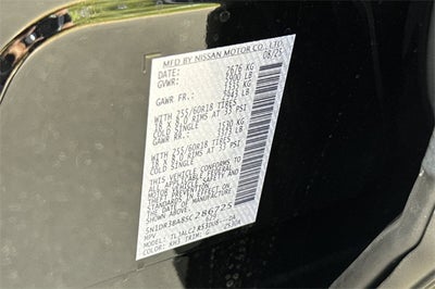 2025 Nissan Pathfinder SV