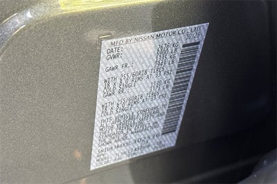 2025 Nissan Pathfinder SV