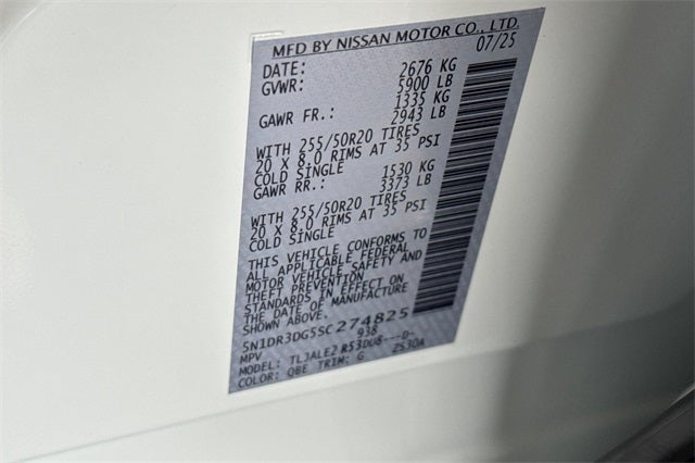 2025 Nissan Pathfinder Platinum