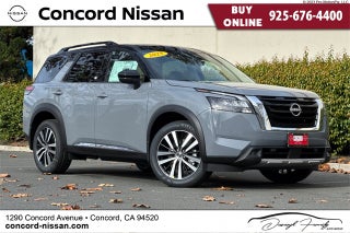2025 Nissan Pathfinder Platinum