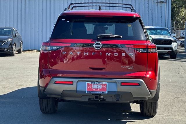 2026 Nissan Pathfinder Platinum