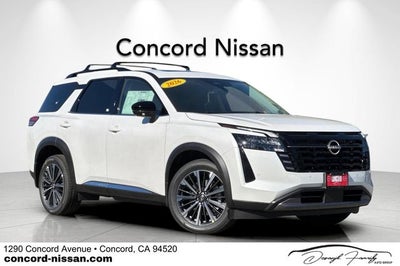 2026 Nissan Pathfinder Platinum