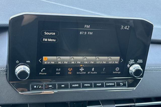 2026 Nissan Rogue SL