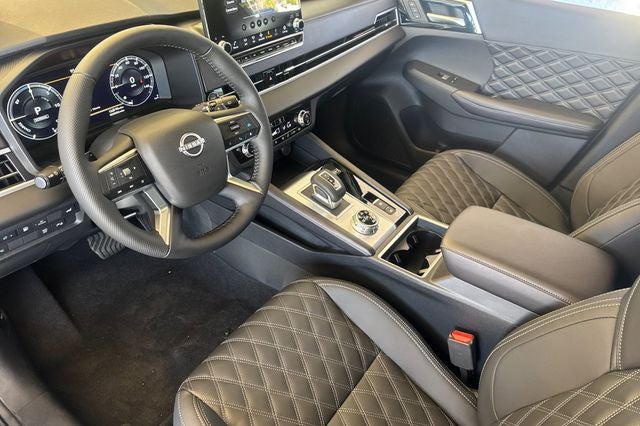 2026 Nissan Rogue Plug-In Hybrid Platinum