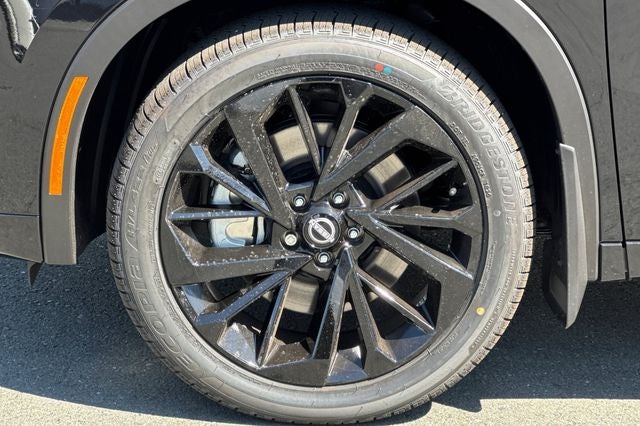 2026 Nissan Rogue Plug-In Hybrid Platinum