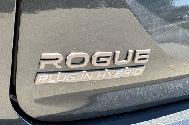 2026 Nissan Rogue Plug-In Hybrid Platinum