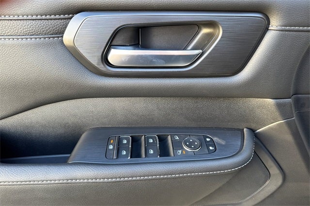 2026 Nissan Armada SV