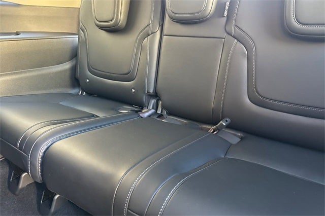 2026 Nissan Armada SV