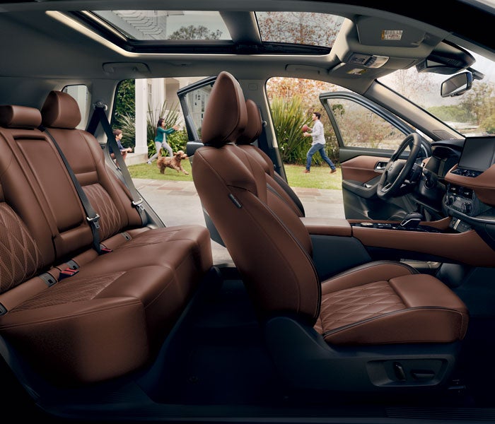 Dublin Nissan in Dublin CA