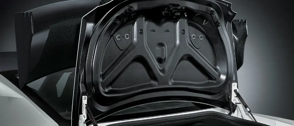 GT-R Nismo Carbon Fiber Trunk Lid
